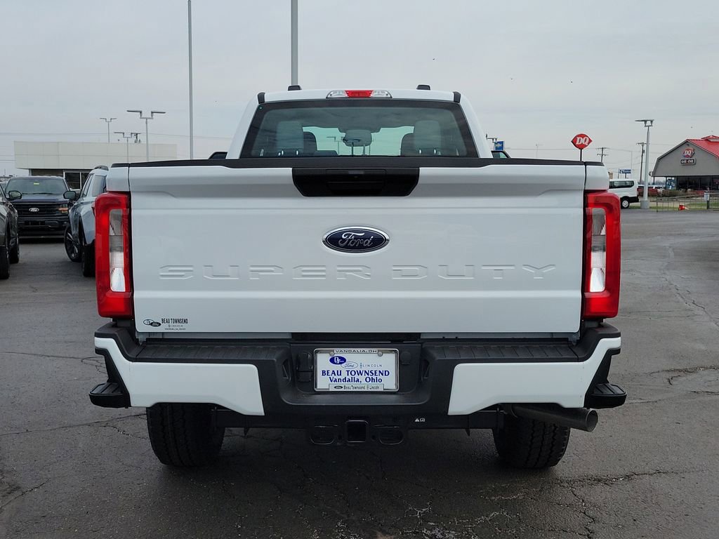 New 2026 Ford F250 4x4 SuperCab Super Duty image 5