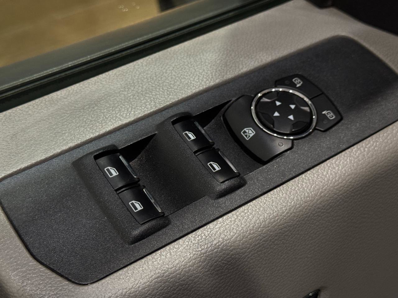 Used 2017 Ford F450 XL w/ Power Equipment Group RWD image 7