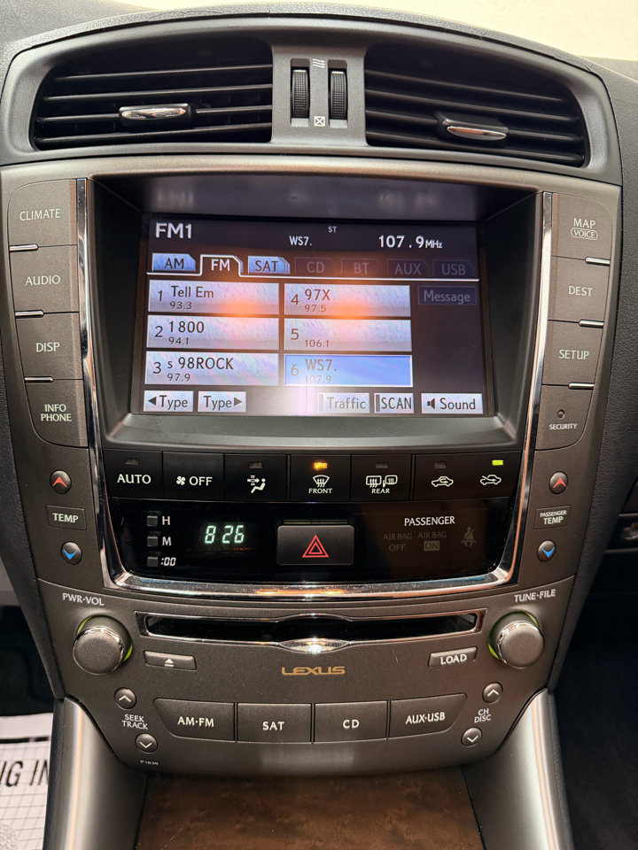 Used 2012 Lexus IS 250C image 19