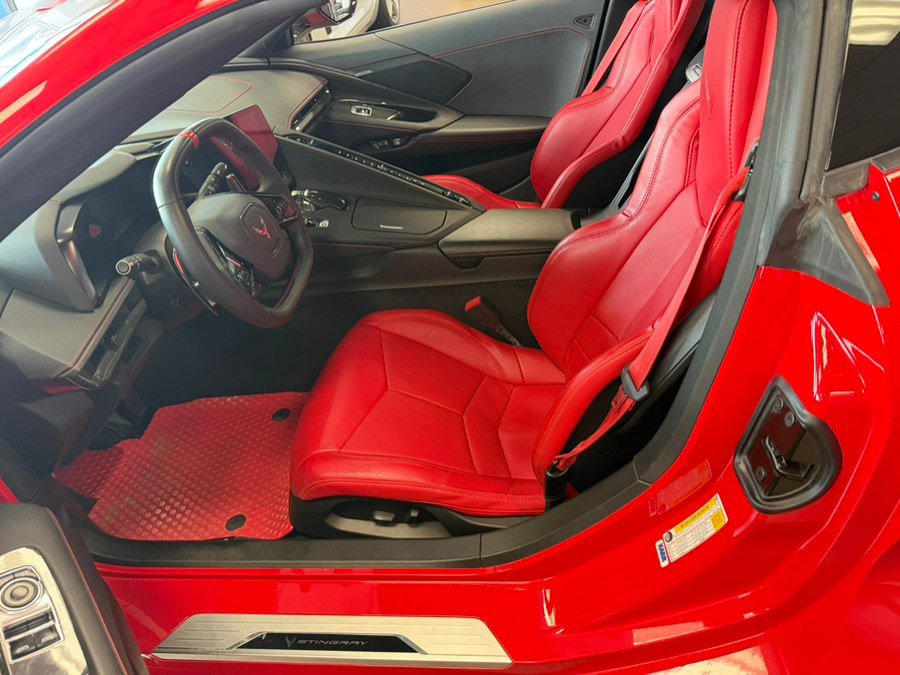 Used 2024 Chevrolet Corvette Stingray Coupe RWD image 40