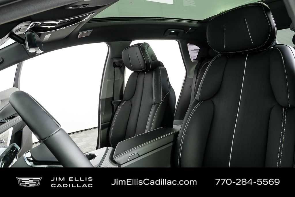 New 2026 Cadillac Optiq Luxury 2 w/ LPO, Floor Liner Package RWD image 5