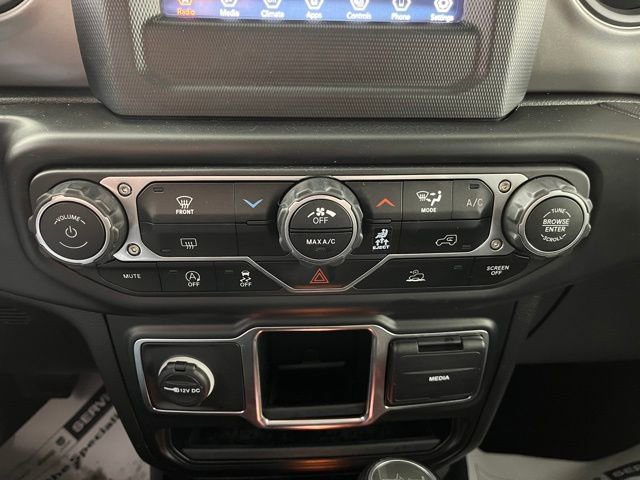 Used 2022 Jeep Wrangler Unlimited Sport image 33