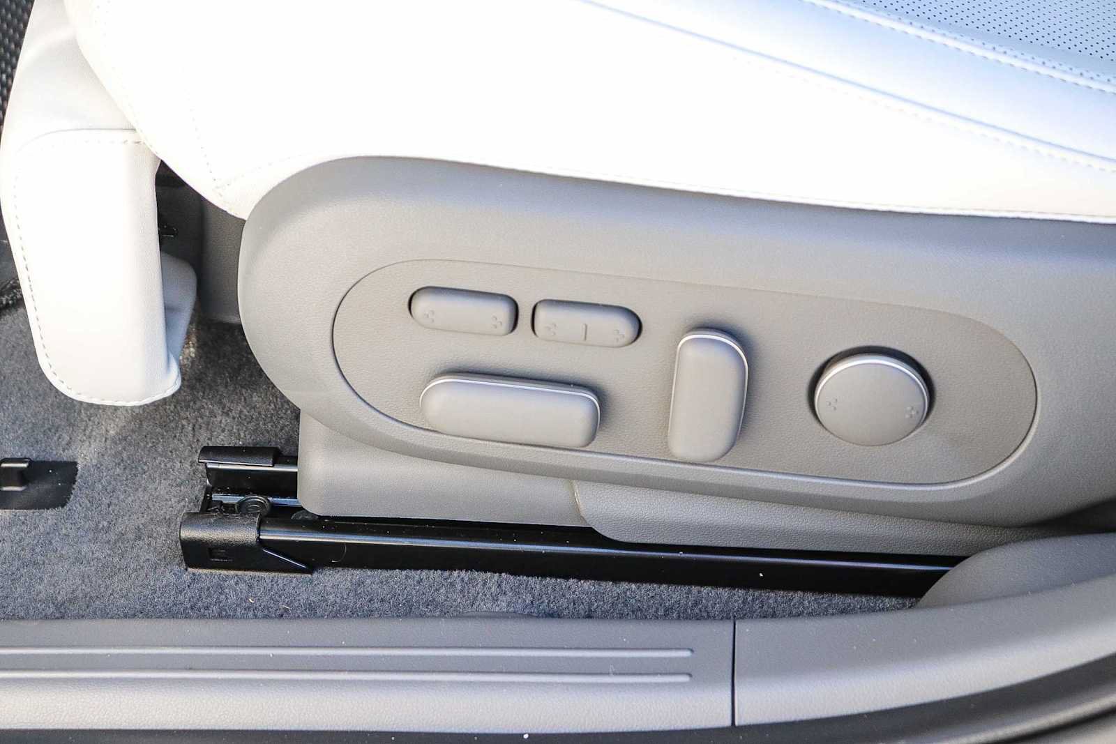 New 2026 Hyundai Ioniq 5 Limited RWD image 26
