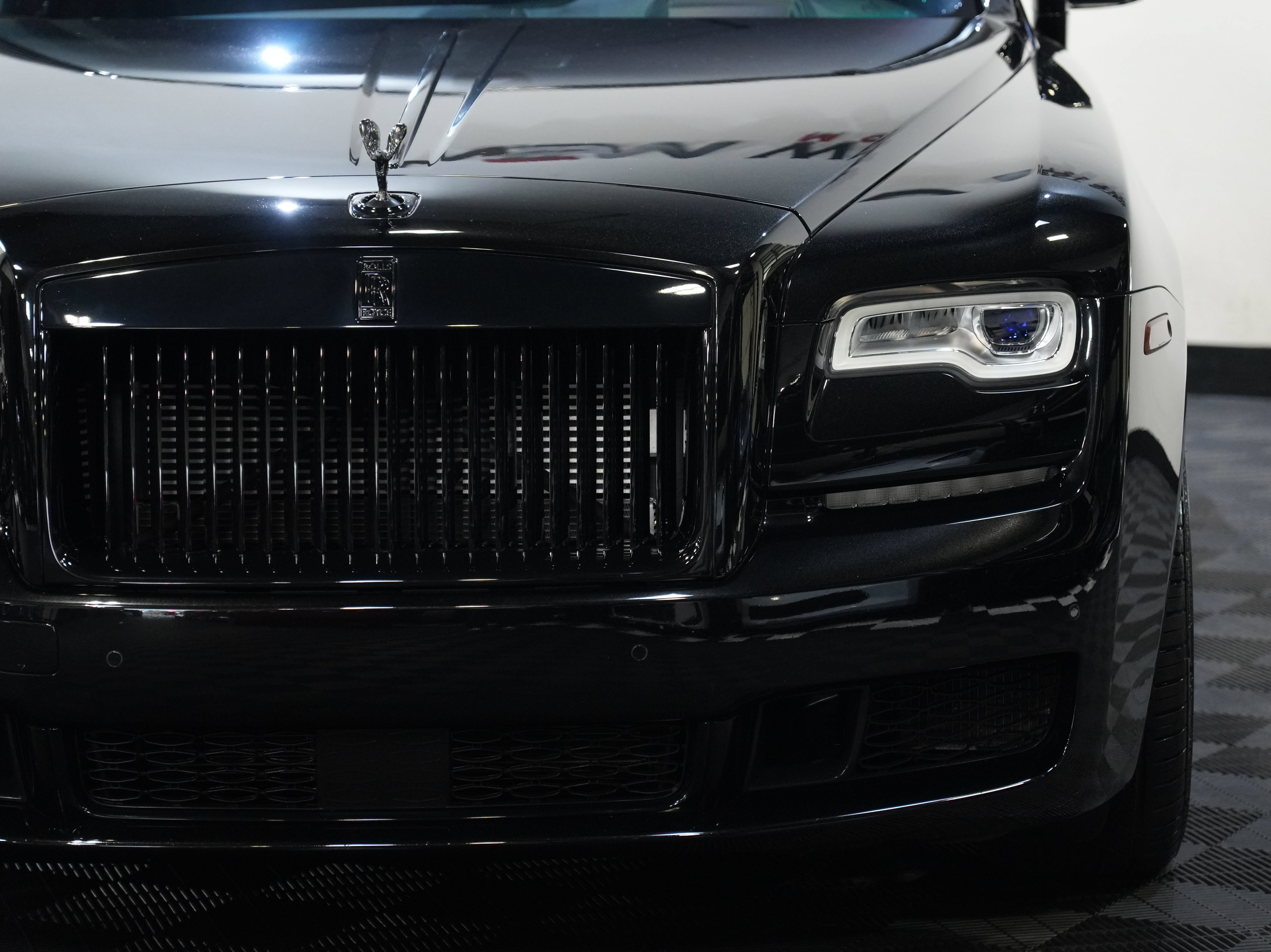 Used 2020 Rolls-Royce Ghost RWD image 10