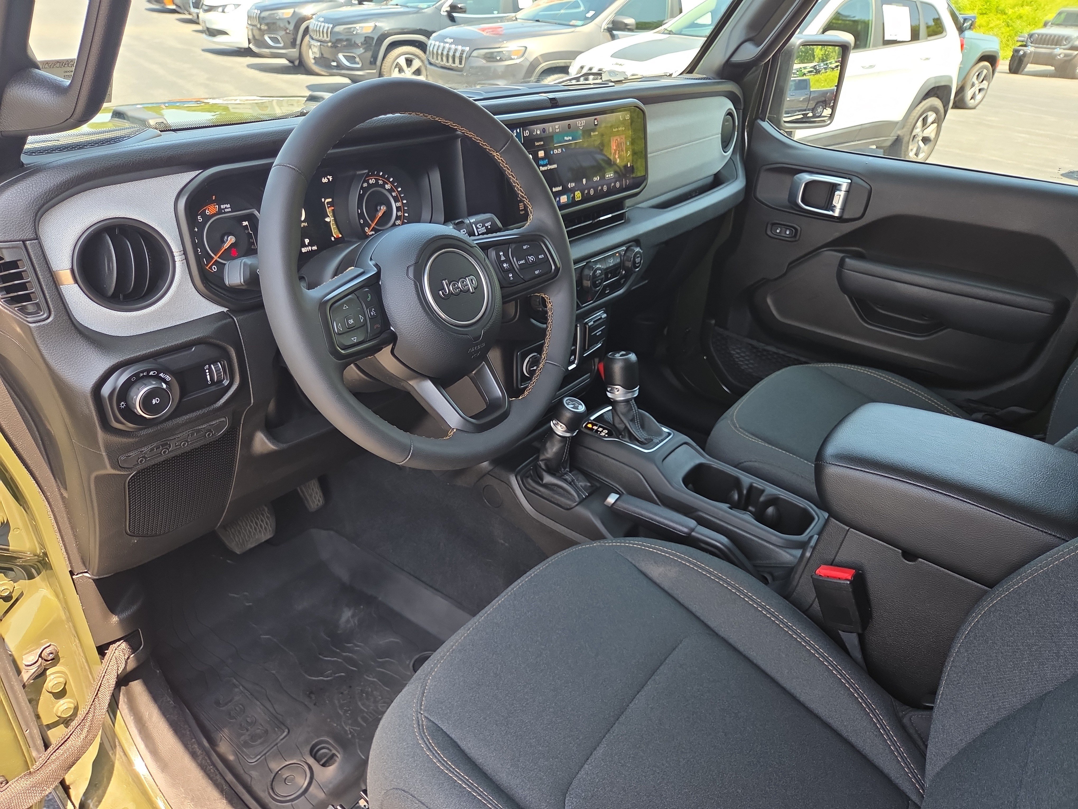 Used 2024 Jeep Wrangler Sport AWD/4WD image 16