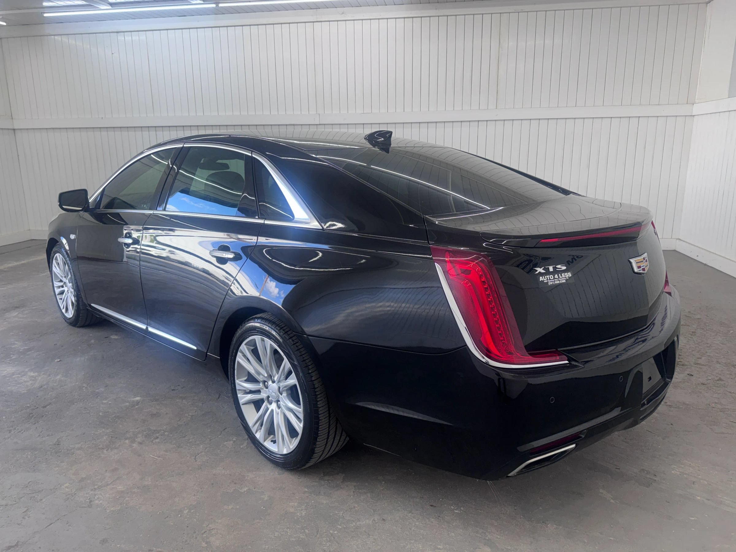 Used 2019 Cadillac XTS Luxury FWD image 7