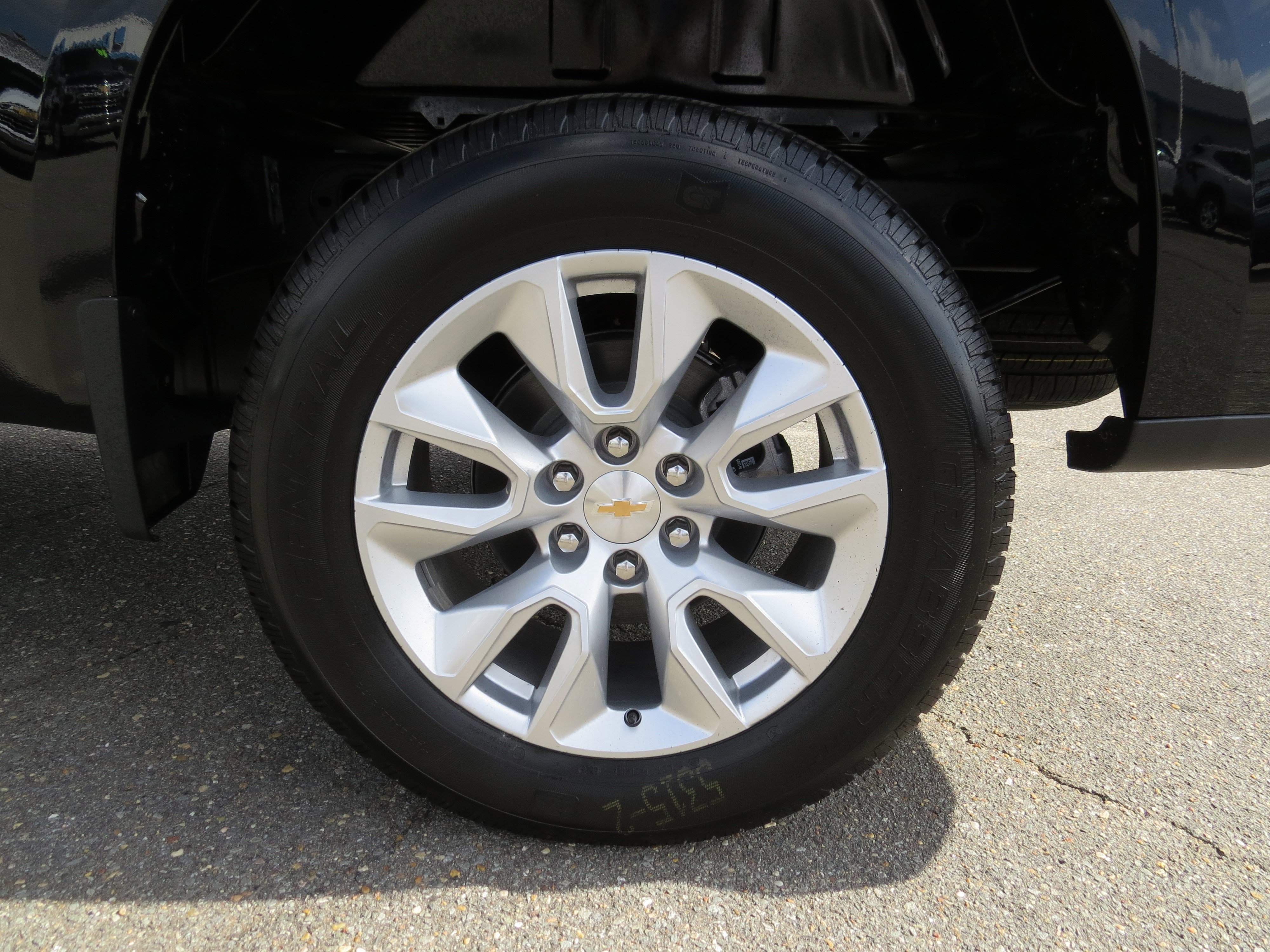 New 2026 Chevrolet Silverado 1500 Custom image 13