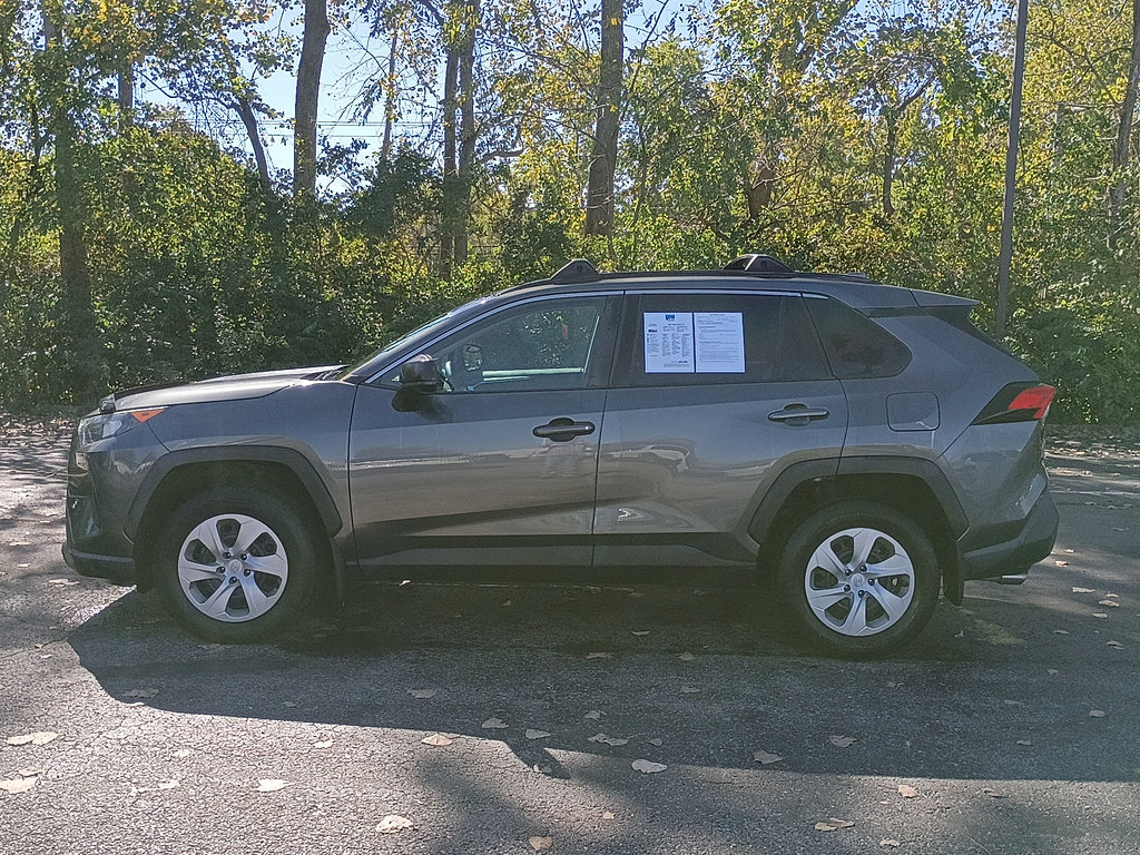 Used 2020 Toyota RAV4 LE w/ All Weather Liner Package AWD/4WD image 6
