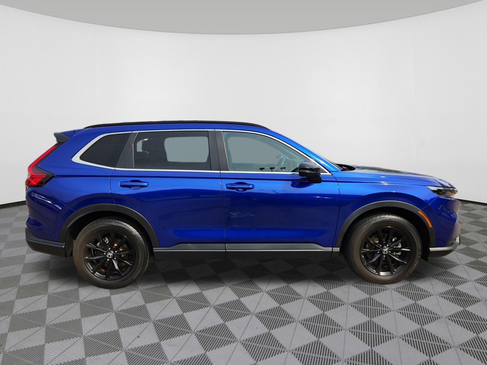 Certified 2024 Honda CR-V Sport-L image 6
