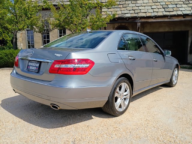 Used 2010 Mercedes-Benz E 350 Sedan image 13