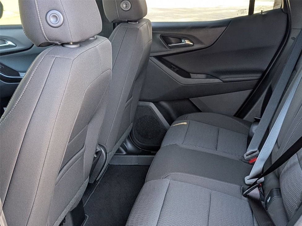 New 2026 Chevrolet Equinox LT w/ Midnight Edition FWD image 20