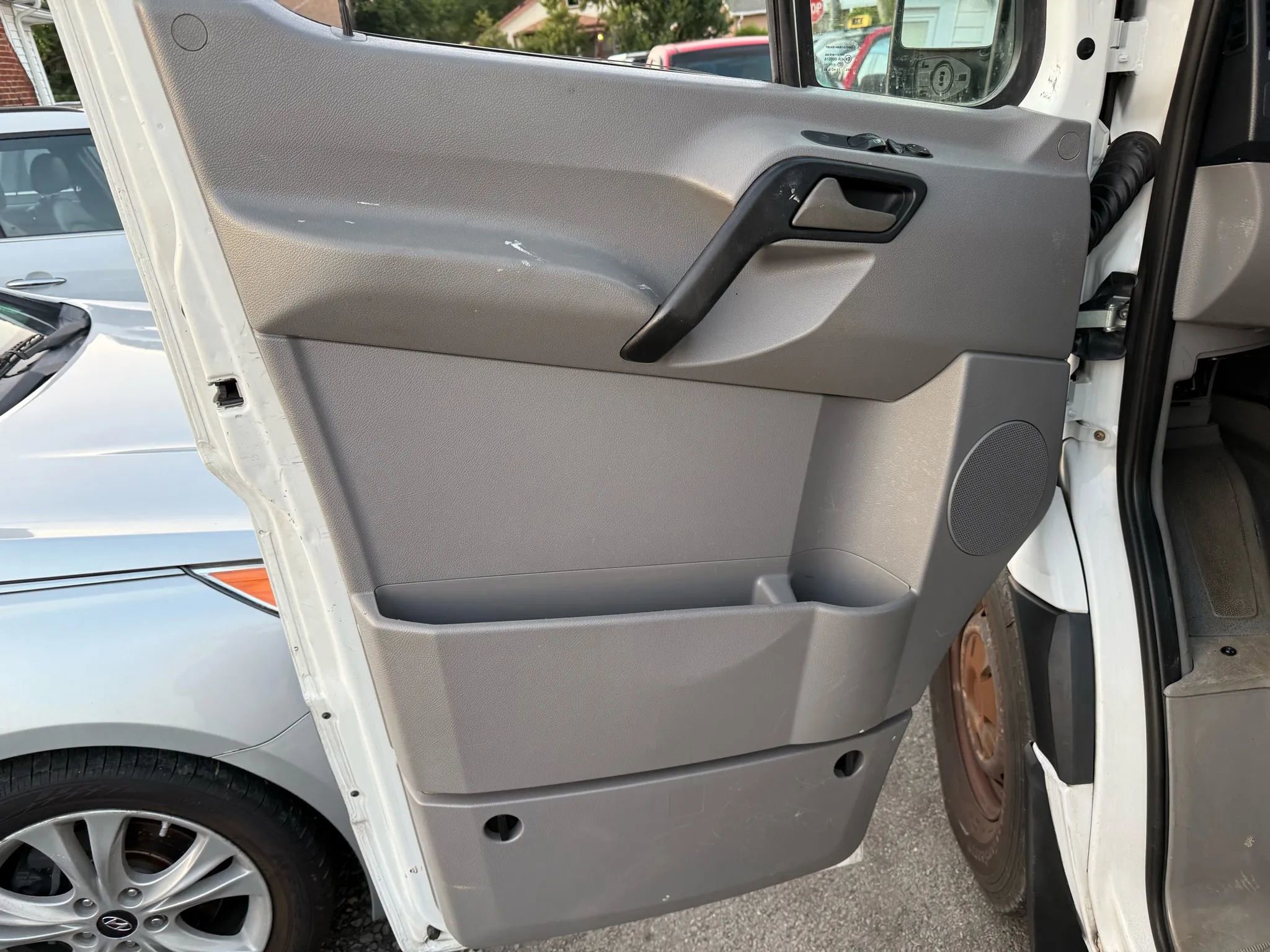 Used 2008 Dodge Sprinter 2500 image 5