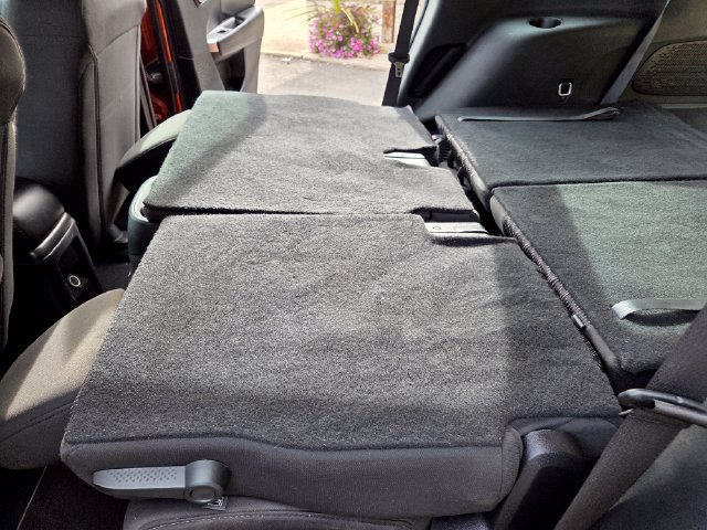 Used 2014 Dodge Journey American Value Package w/ Flexible Seating Group FWD image 36