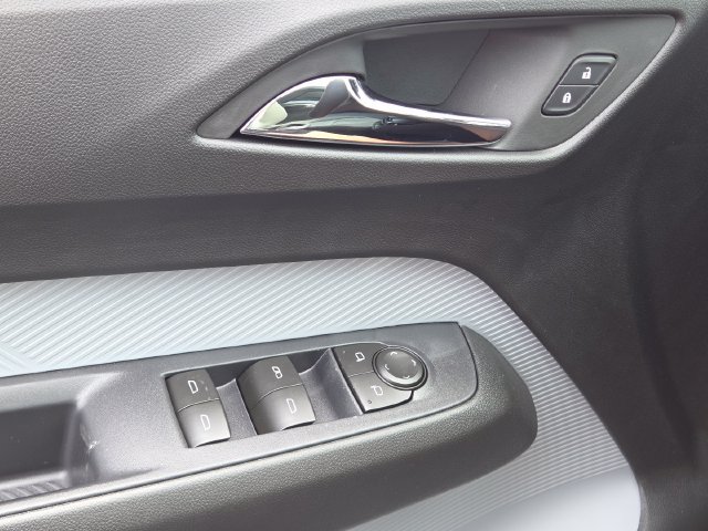 New 2027 Chevrolet Bolt LT w/ Comfort Package FWD image 22