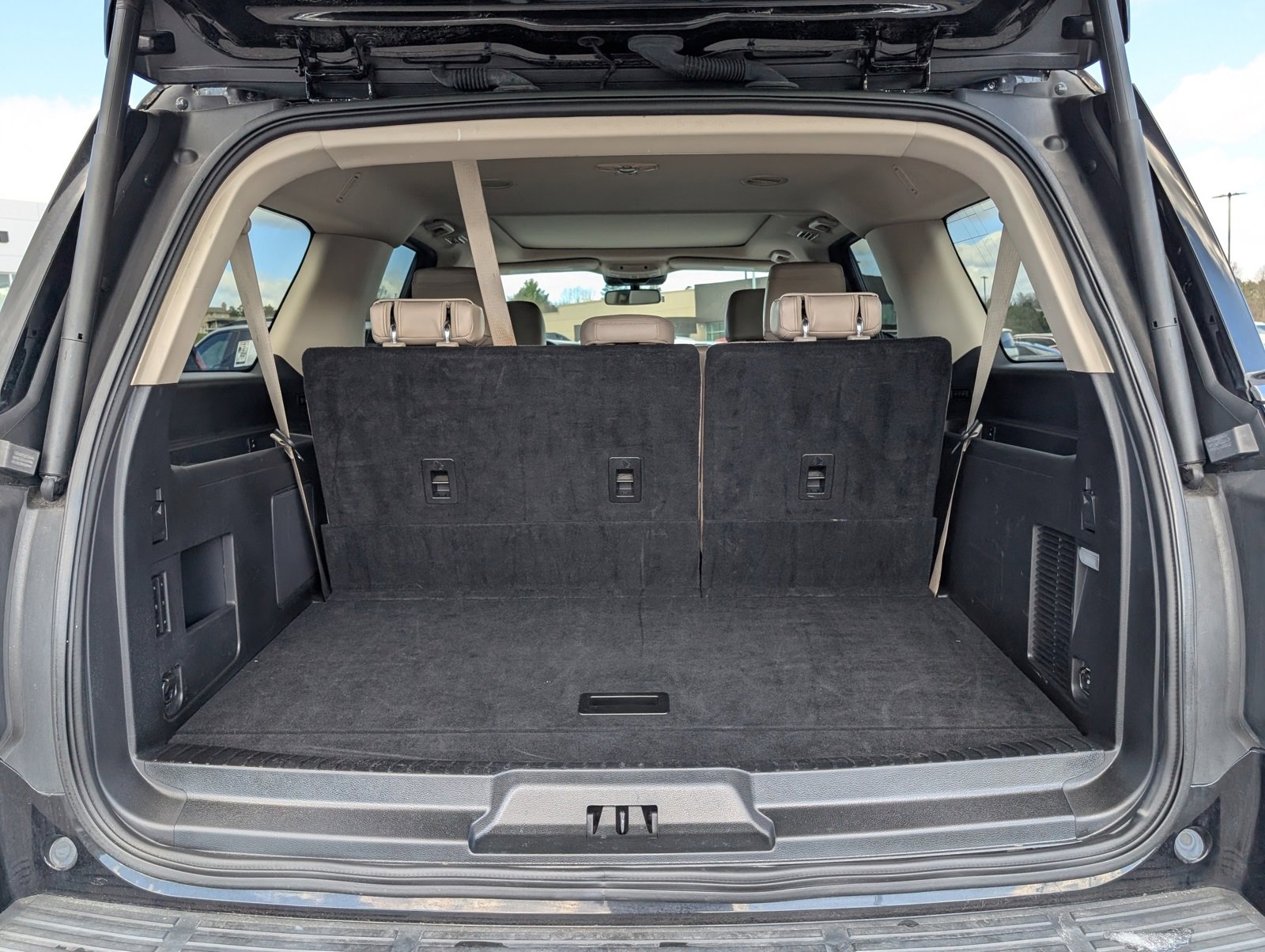 Used 2023 Ford Expedition Max Limited image 26