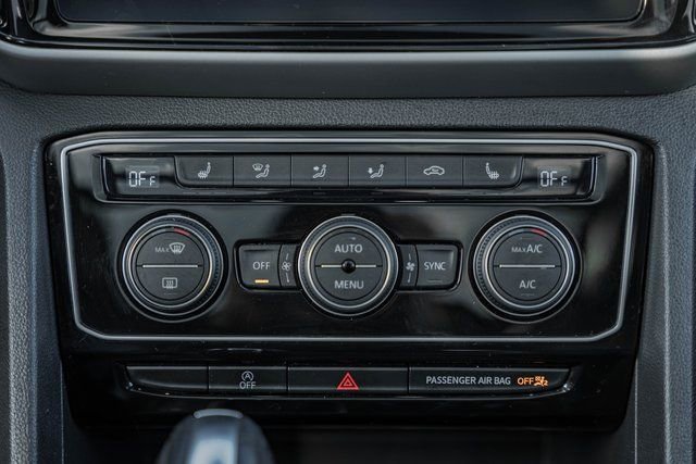 Used 2021 Volkswagen Atlas Cross Sport SEL image 25