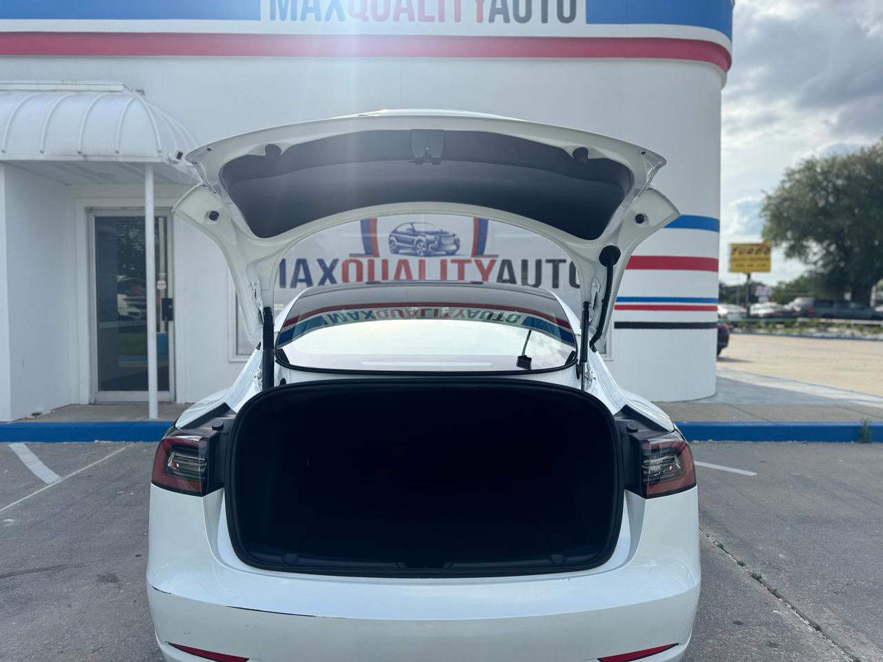 Used 2023 Tesla Model 3 Standard Range RWD image 62