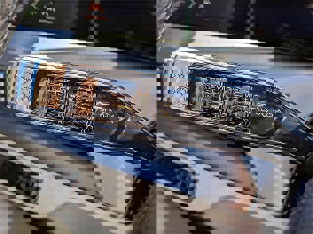 New 2026 Cadillac Vistiq Sport w/ LPO, Floor Liner Package image 29