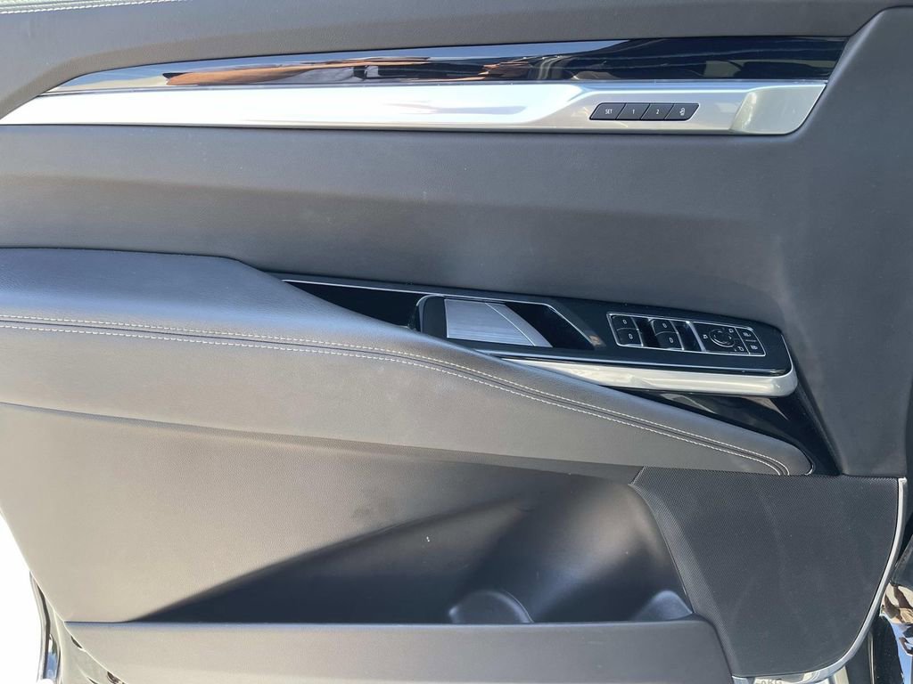 Certified 2025 Cadillac Escalade Sport w/ Touring Package AWD/4WD image 27