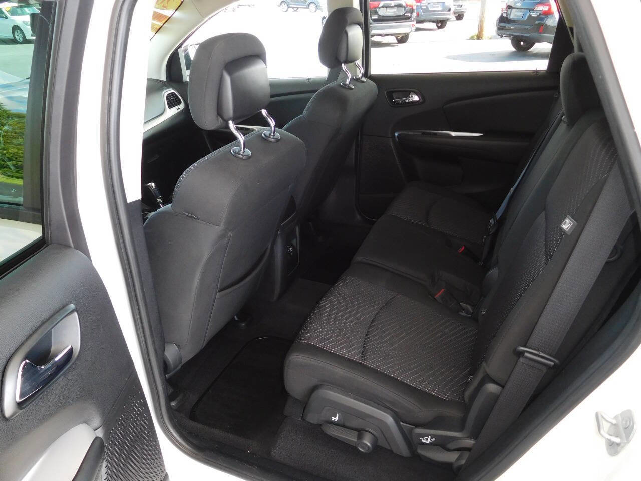 Used 2016 Dodge Journey Crossroad image 6