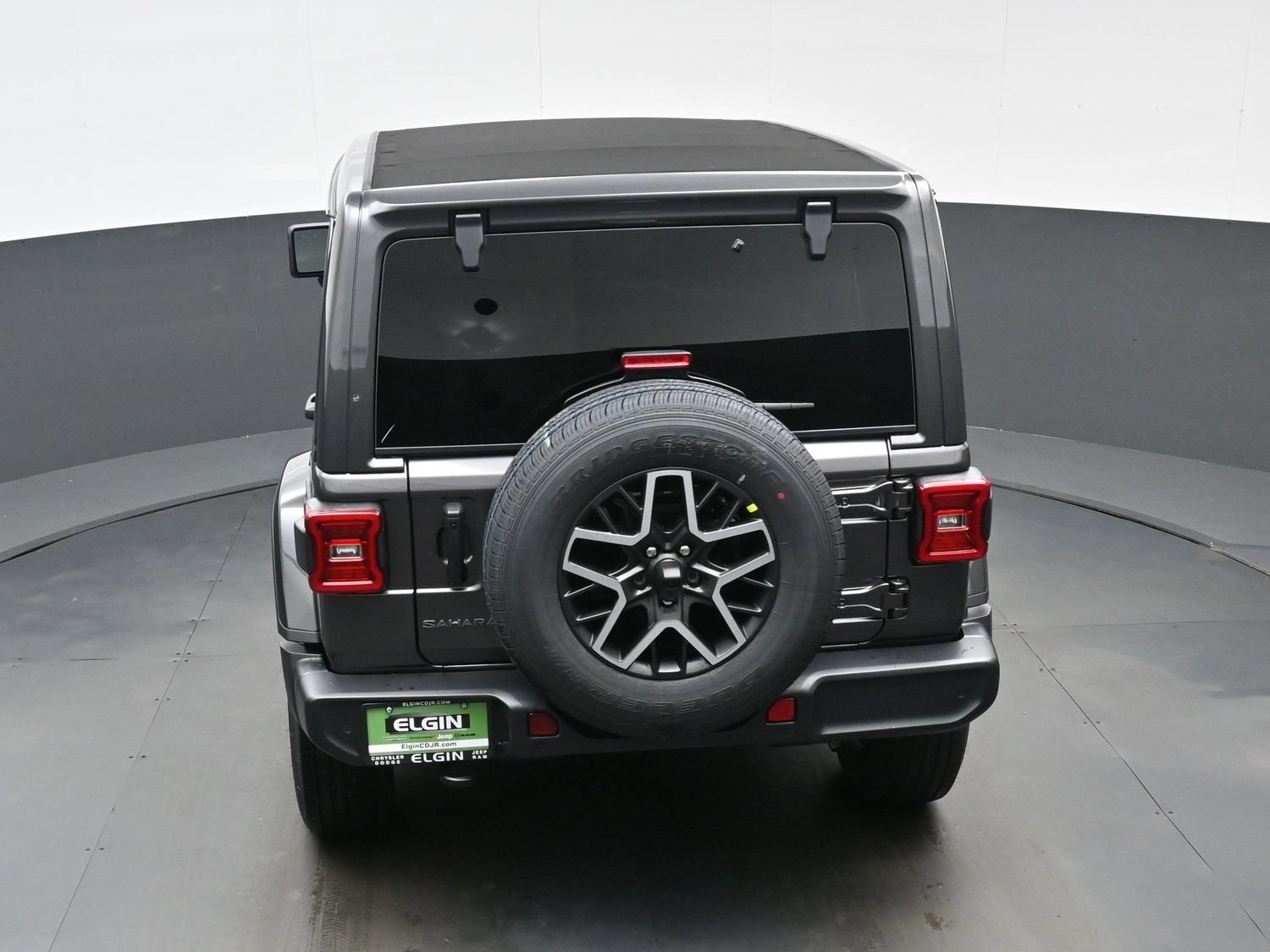 New 2027 Jeep Wrangler Unlimited Sahara AWD/4WD image 24