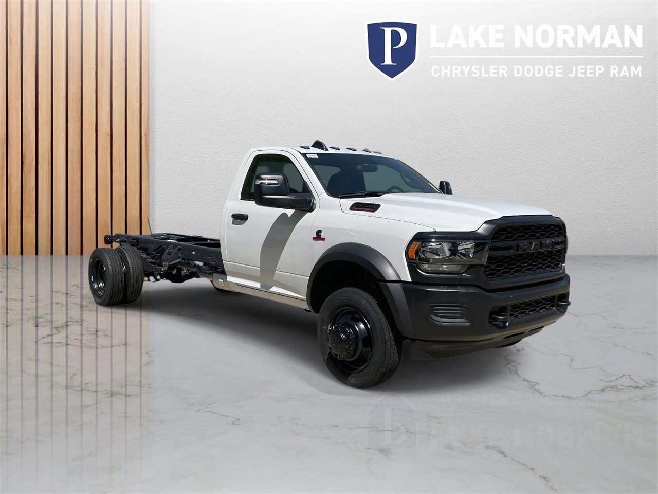 New 2024 RAM 5500 Tradesman image 2
