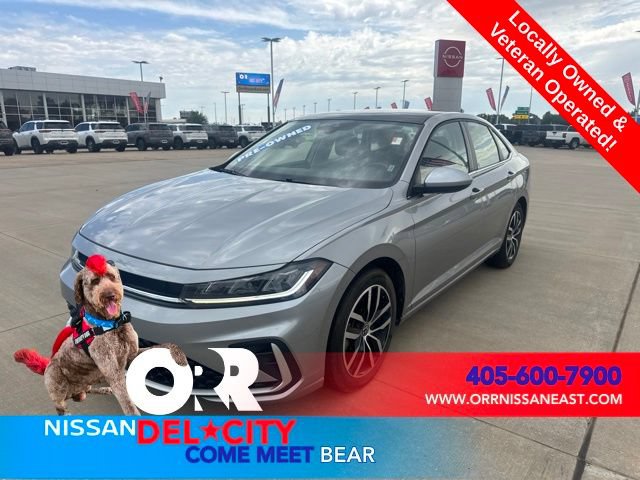 Used 2025 Volkswagen Jetta SE