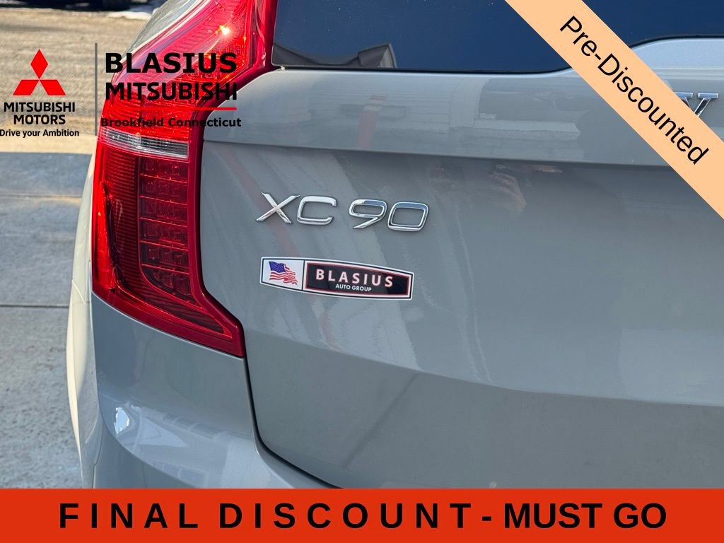 Used 2025 Volvo XC90 B6 Ultra w/ Protection Package Premier AWD/4WD image 14