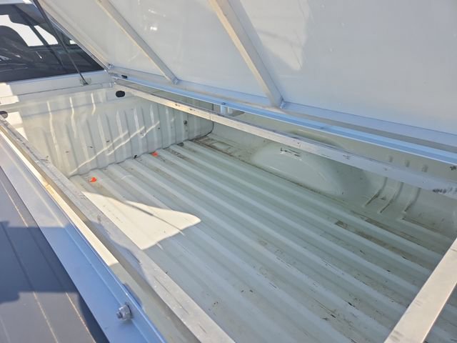 Used 2022 Chevrolet Colorado LT w/ Fleet Safety Package image 32