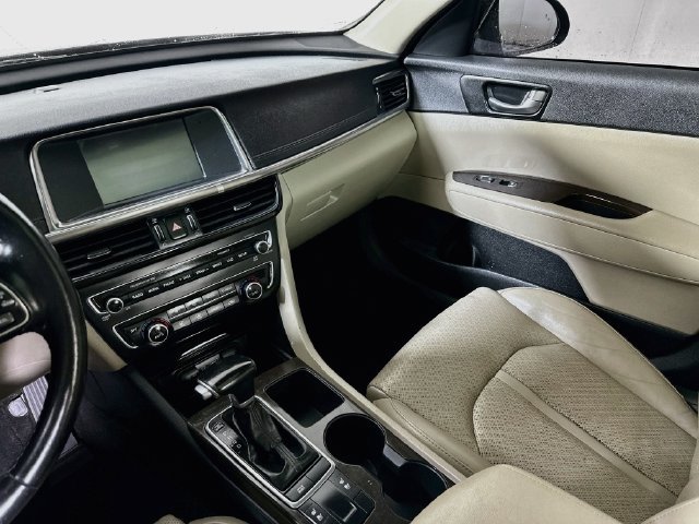 Used 2018 Kia Optima EX w/ Premium Package FWD image 28