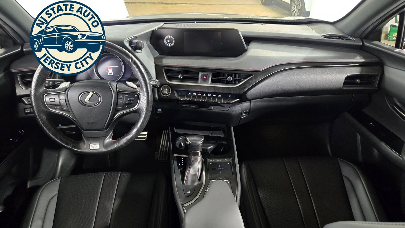 Used 2021 Lexus UX 200 F Sport w/ Accessory Package (Z1) FWD image 31