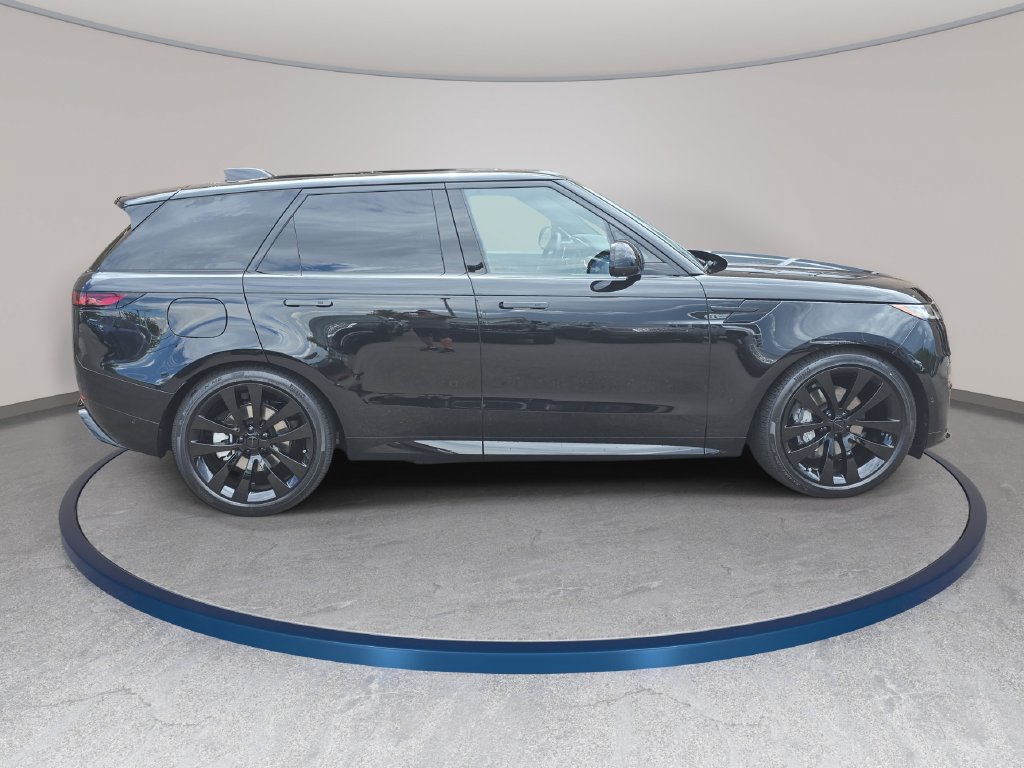 New 2026 Land Rover Range Rover Sport Dynamic SE AWD/4WD image 4