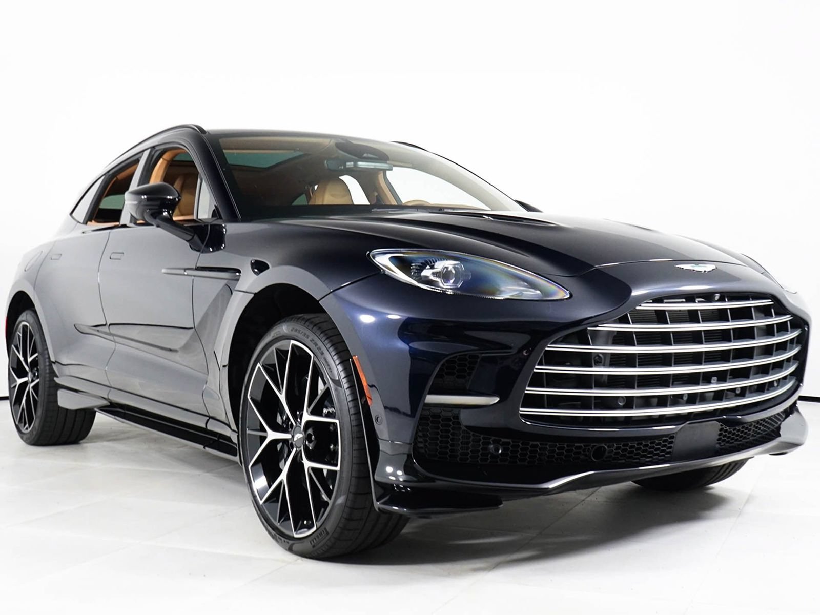 New 2026 Aston Martin DBX 707 AWD/4WD image 17