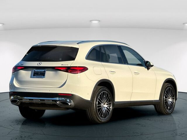 Certified 2026 Mercedes-Benz GLC 300 4MATIC image 6