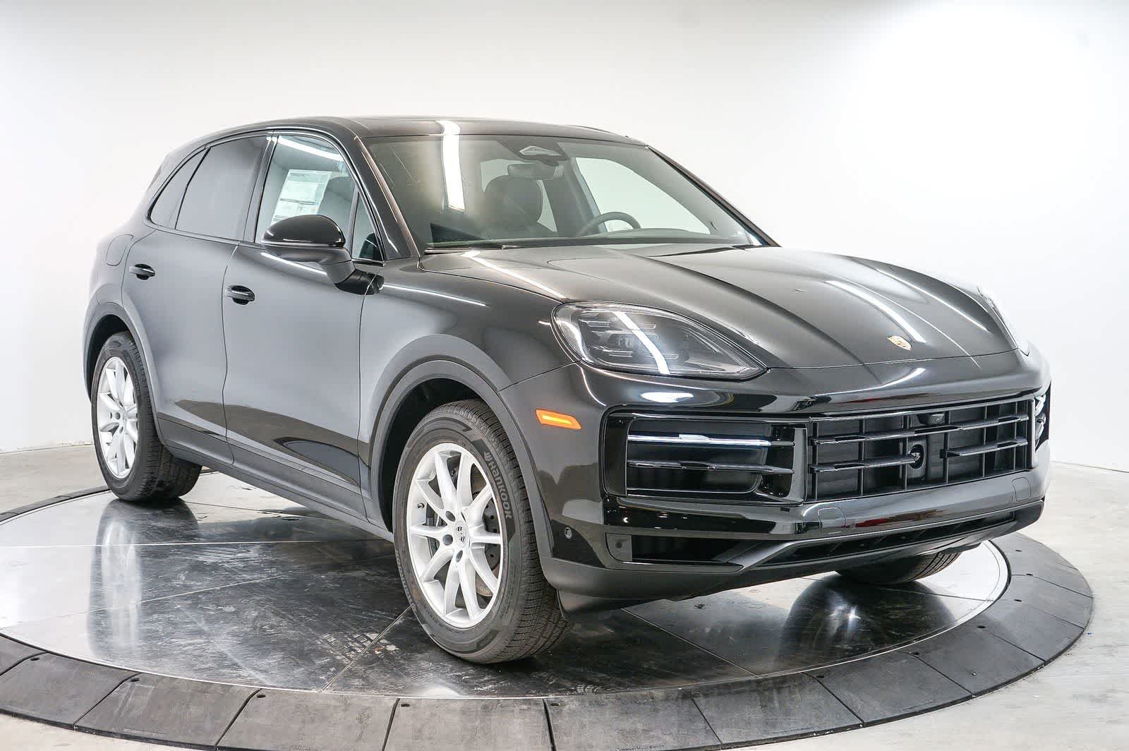 New 2026 Porsche Cayenne AWD/4WD image 7
