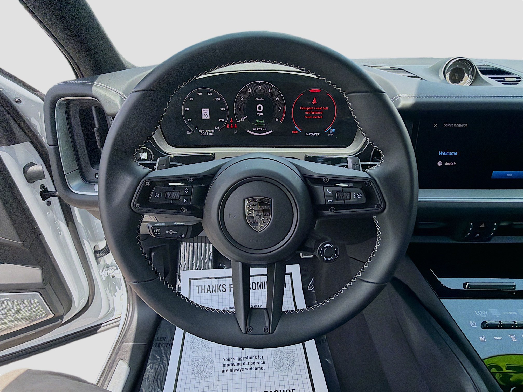 Used 2025 Porsche Cayenne Turbo AWD/4WD image 40