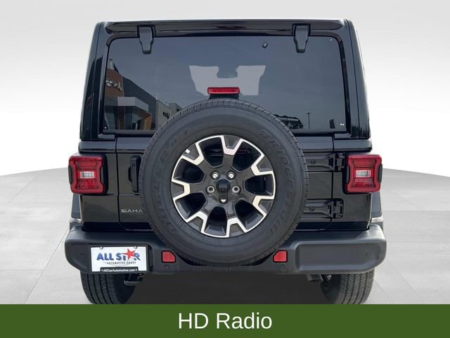 Used 2025 Jeep Wrangler Sahara image 6