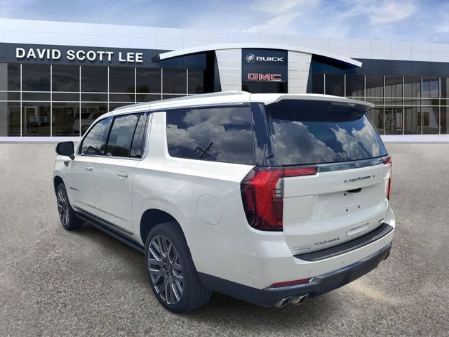 Used 2025 GMC Yukon XL Denali Ultimate AWD/4WD image 3
