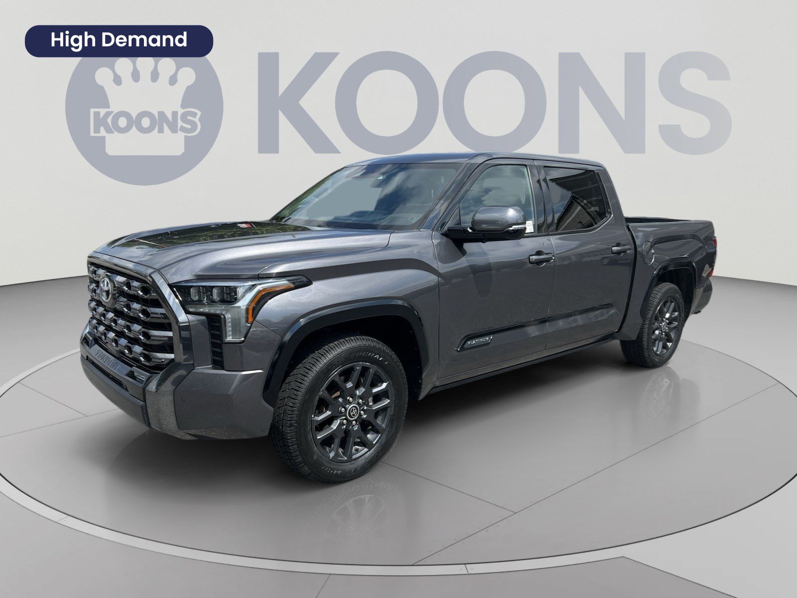 Used 2022 Toyota Tundra Platinum w/ Advanced Package AWD/4WD image 1