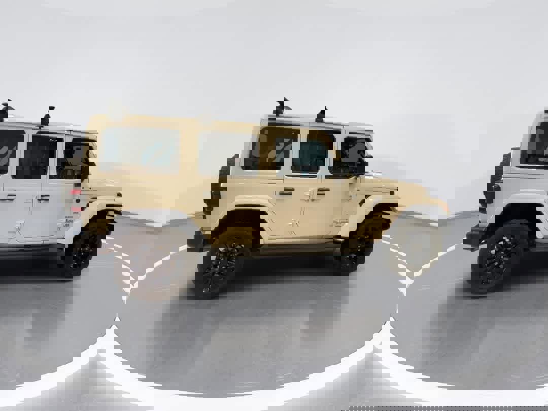 Used 2021 Jeep Wrangler Sahara w/ Safety Group image 9