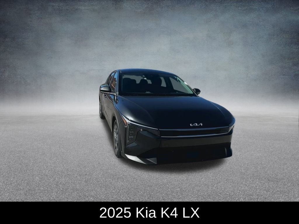 Used 2025 Kia K4 LX image 3