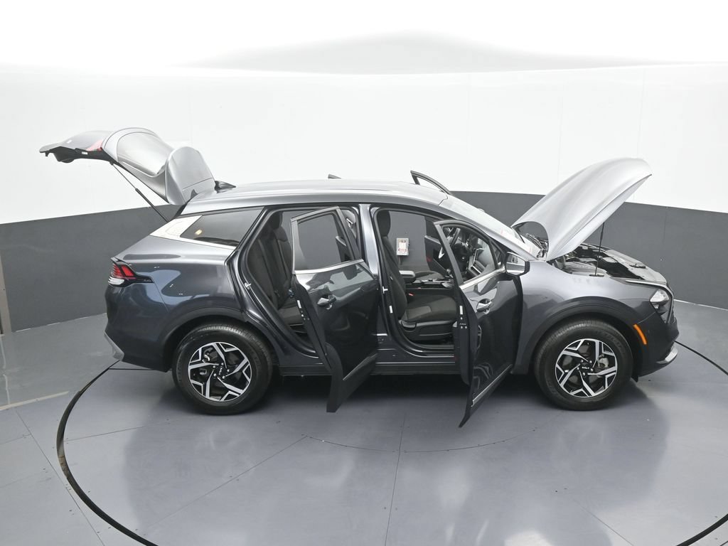 Used 2023 Kia Sportage LX AWD/4WD image 69