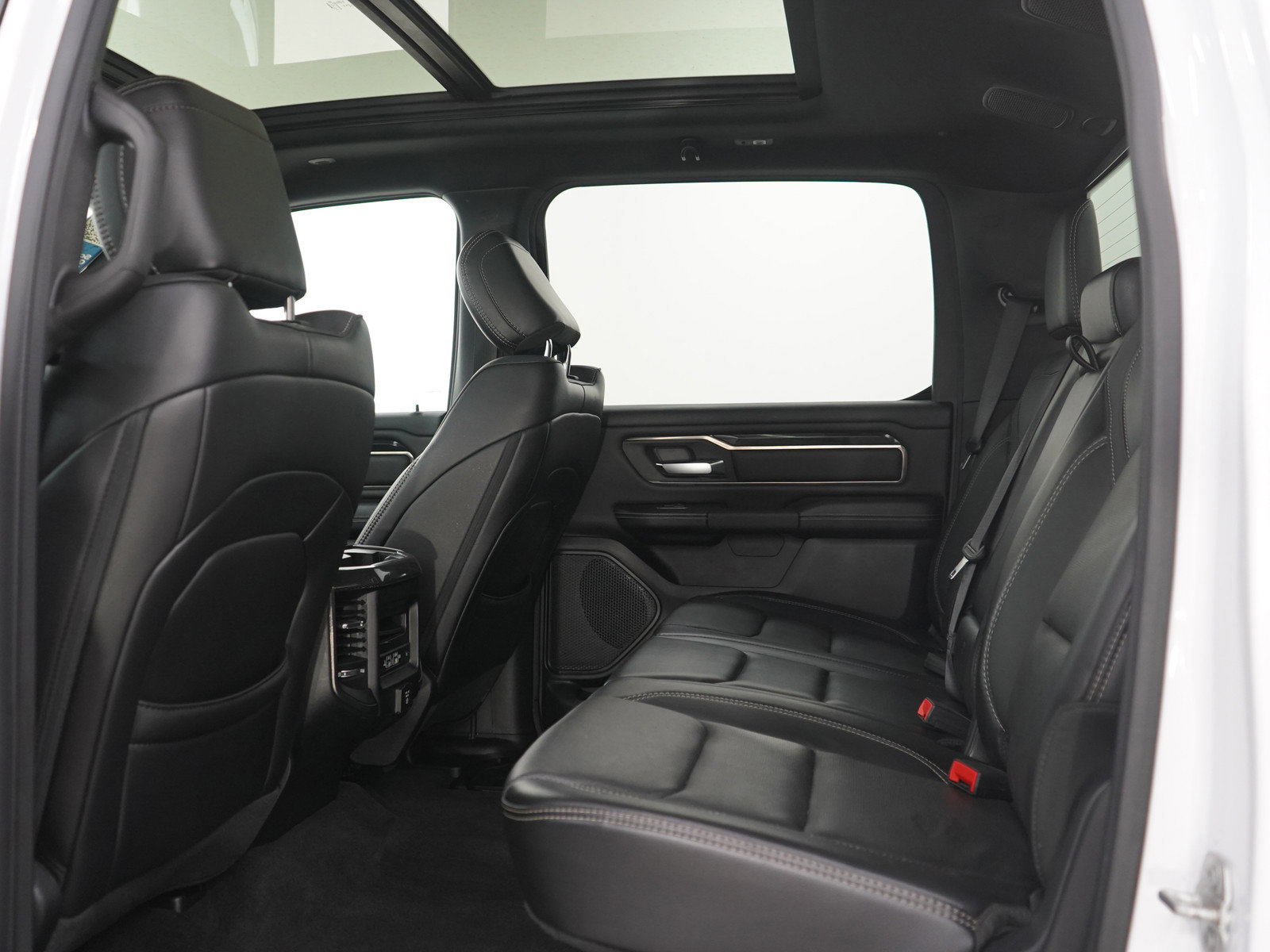 Used 2020 RAM 1500 Sport w/ Alpine Leather & Sound Group AWD/4WD image 17