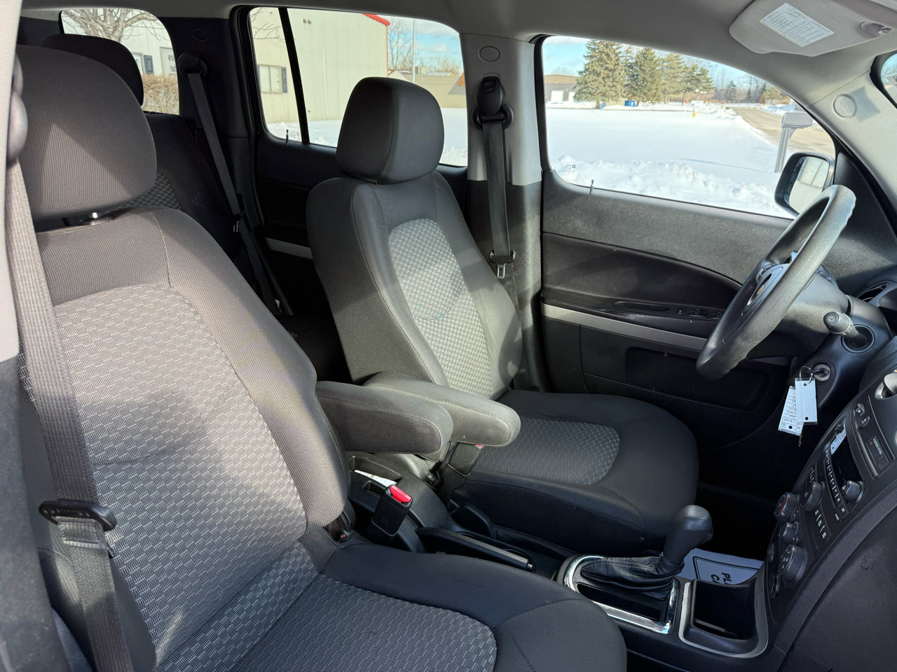 Used 2011 Chevrolet HHR LT image 24