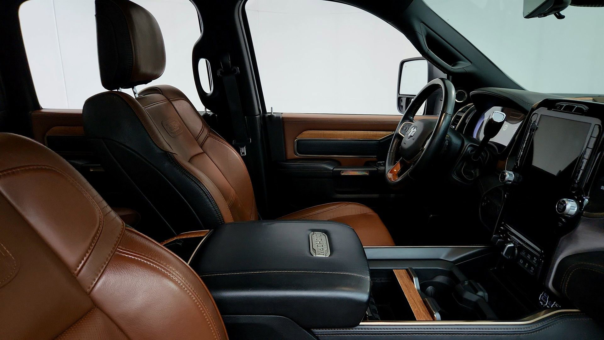 Used 2023 RAM 3500 Limited AWD/4WD image 22