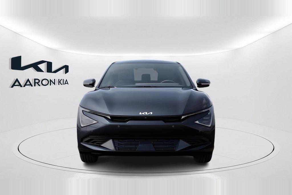 New 2026 Kia EV6 Light RWD image 2