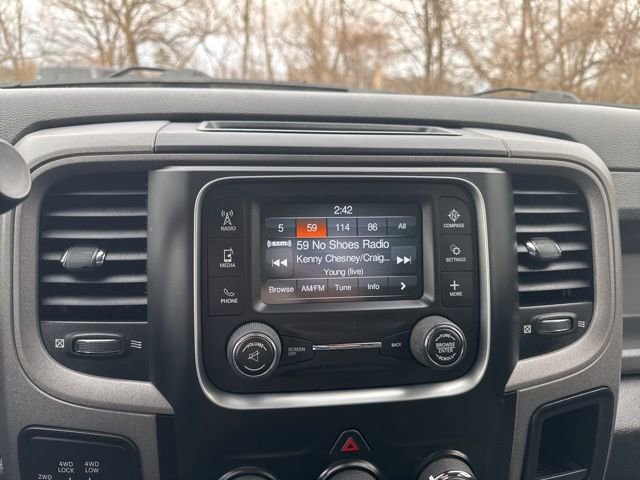 Used 2017 RAM 3500 Tradesman w/ Chrome Appearance Group image 25