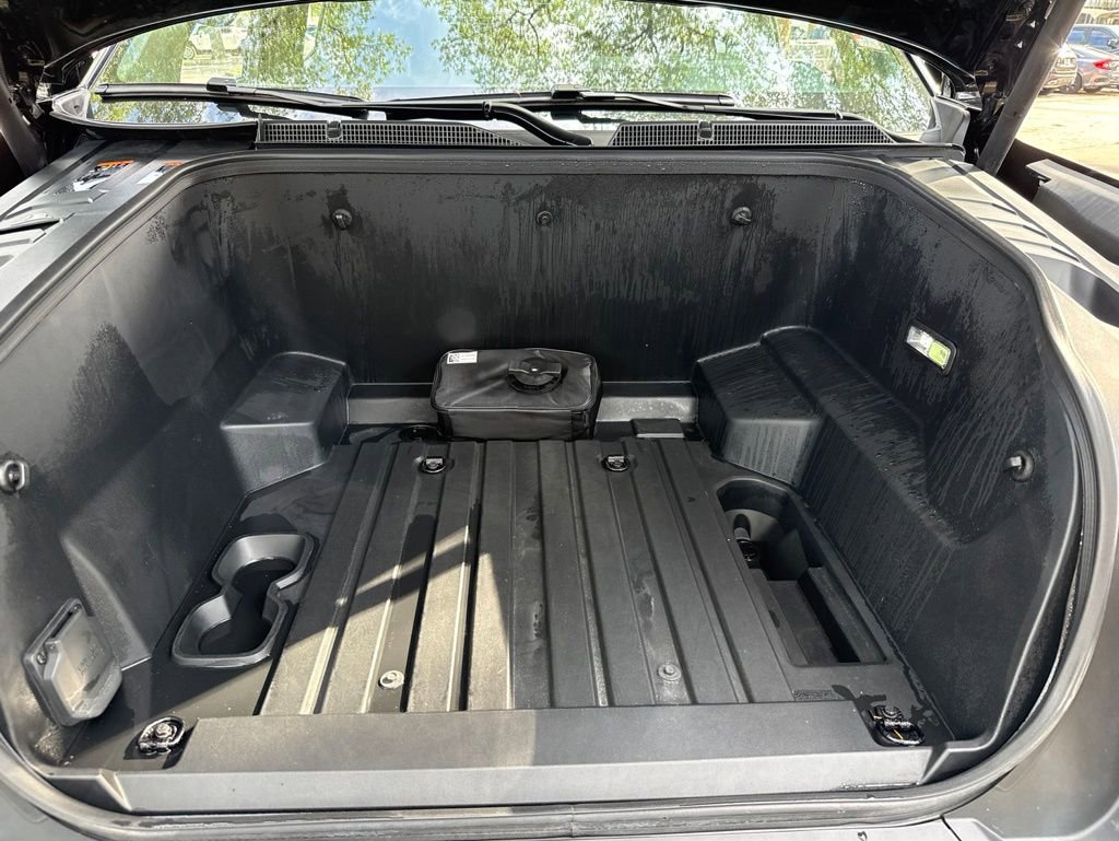 Used 2025 Chevrolet Silverado EV RST AWD/4WD image 38