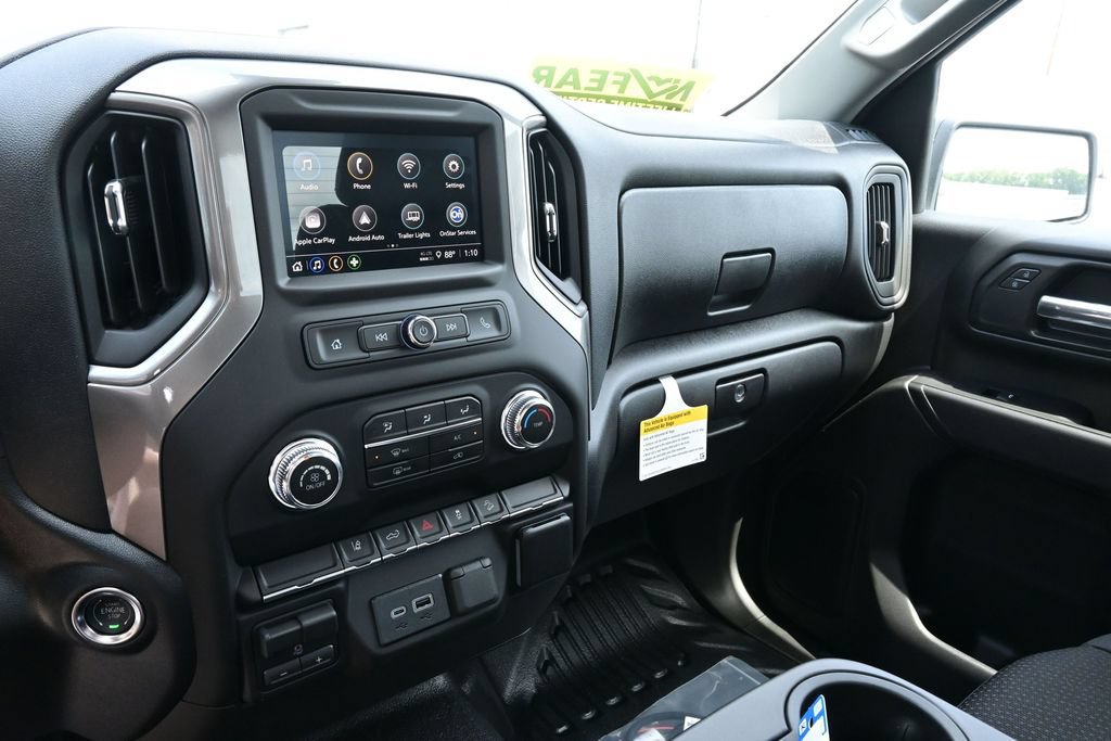 New 2026 GMC Sierra 2500 Pro AWD/4WD image 15