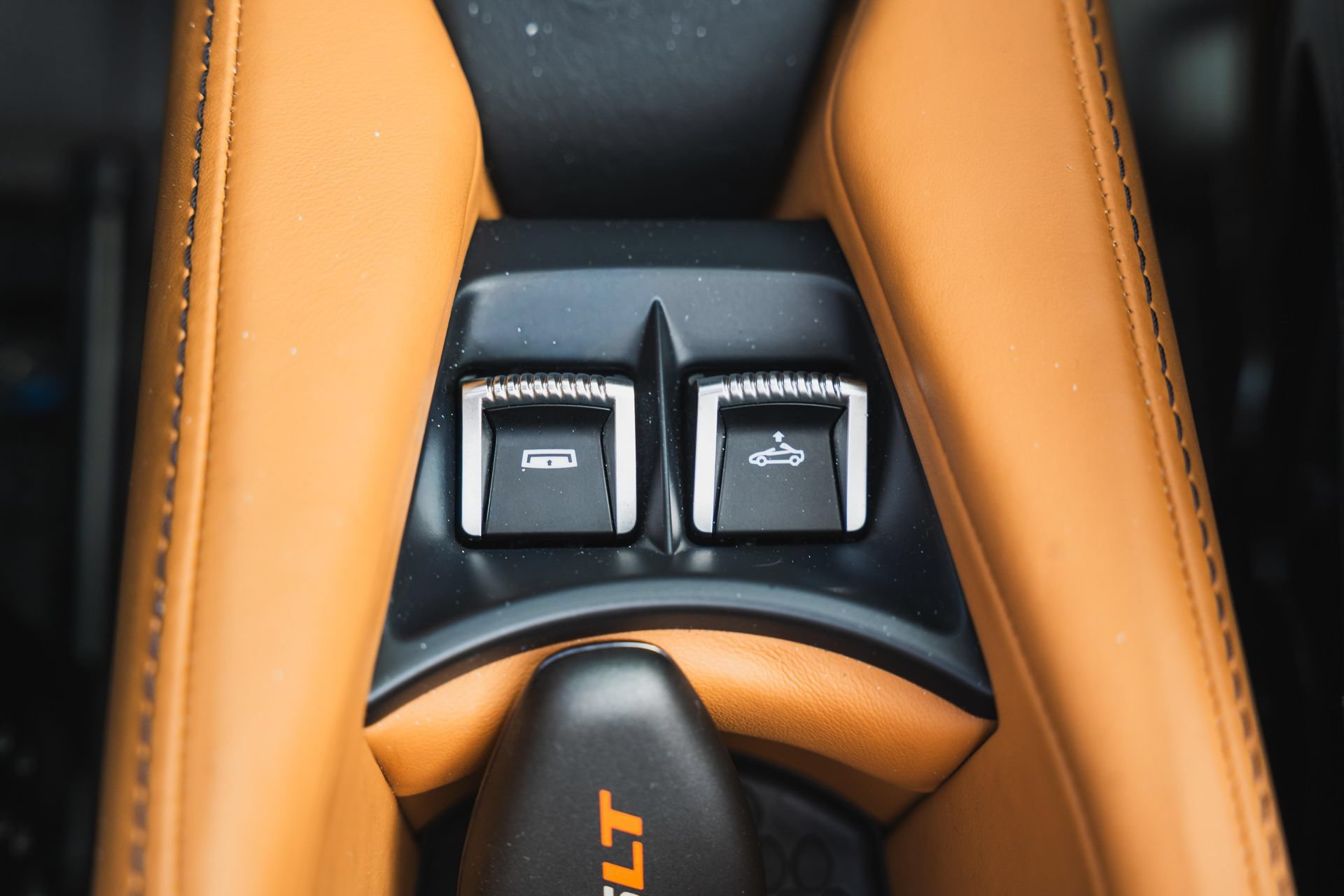 Used 2022 McLaren 765LT RWD image 50